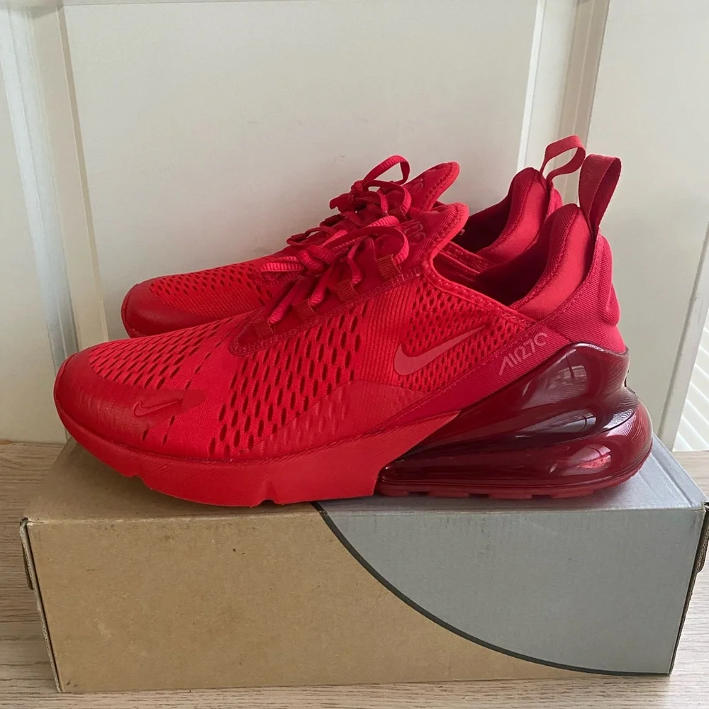 Nike Air Max 270 ‘Triple Red’ Men Sneakers- SZ 11 - Picture 3 of 6